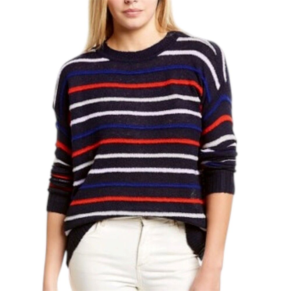 NWT Court & Rowe Court & Rowe Fuzzy Sweater Color Navy Crush Small